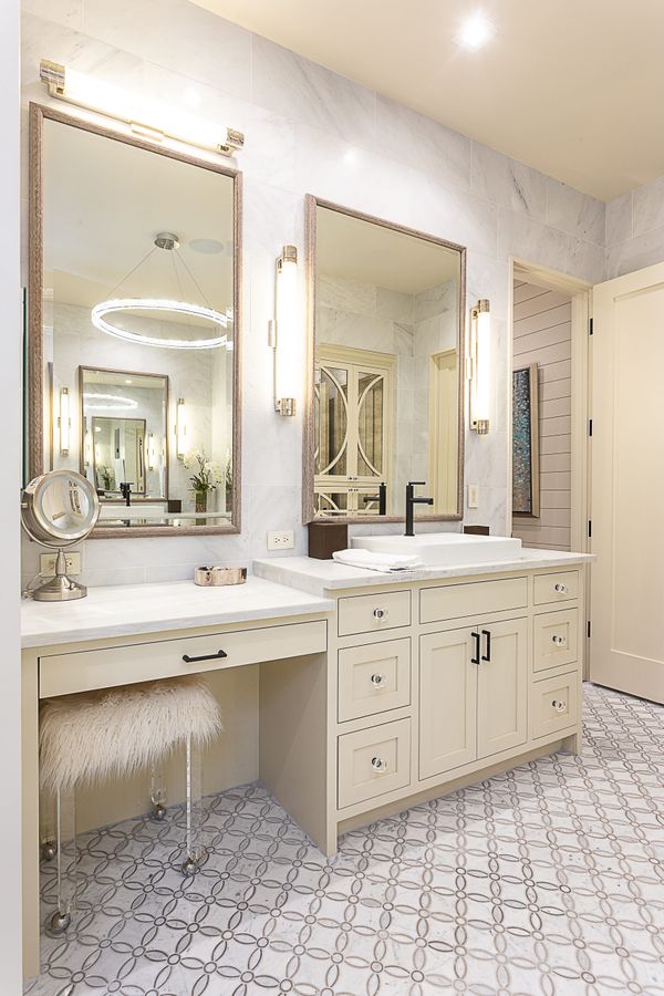 Contemporary kitchen and bathroom design in Austin, Texas. - "Discover ...